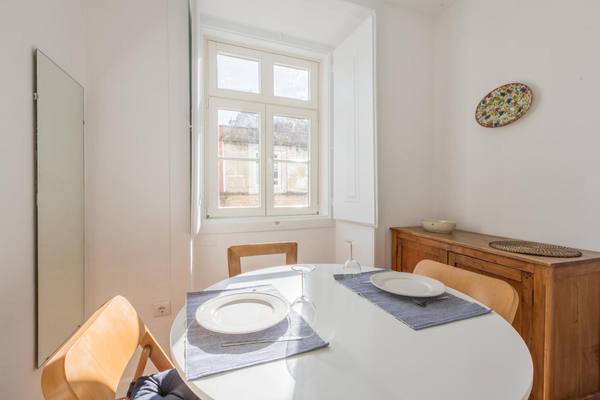 Soalheiro No Bairro Alto / Chiado Apartment